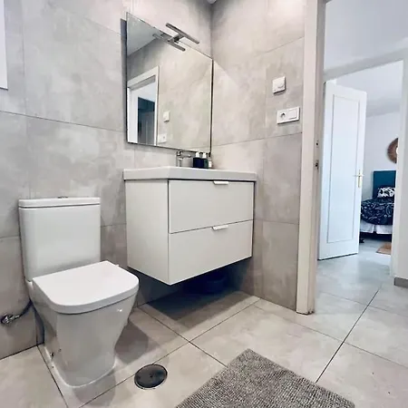 Casa vacanze Nyrenoverat! Beachfront Townhouse Med Pool *
