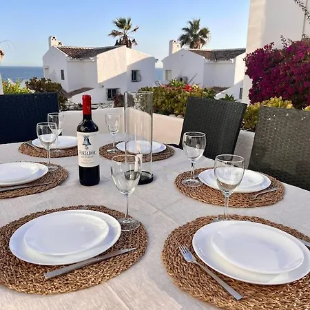 Casa vacanze Nyrenoverat! Beachfront Townhouse Med Pool